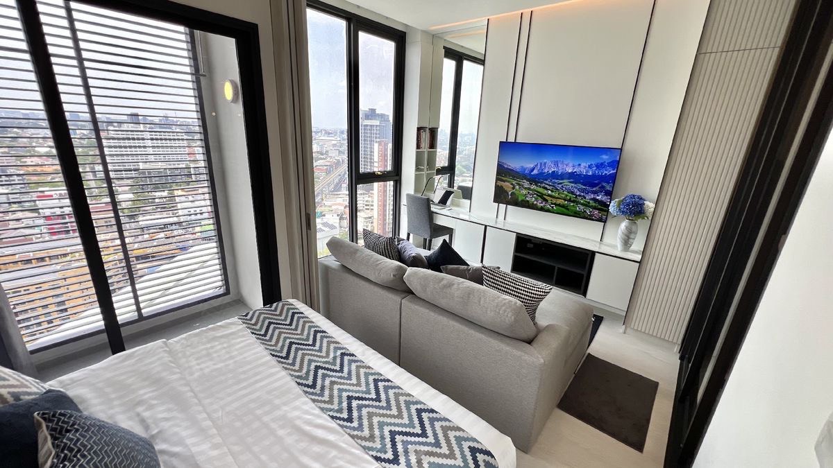 🍒 แมสซารีน รัชโยธิน : MAZARINE Ratchayothin 🍒