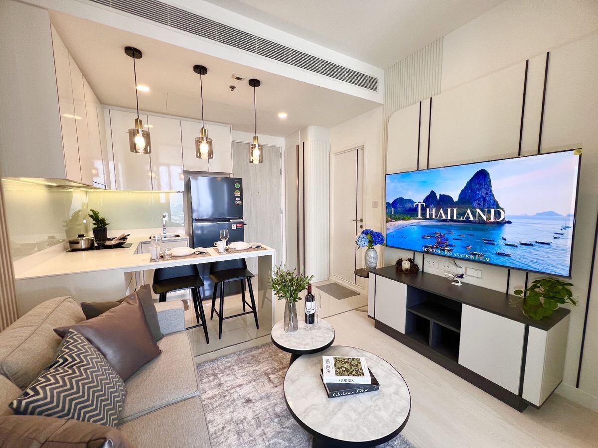 🍒 แมสซารีน รัชโยธิน : MAZARINE Ratchayothin 🍒