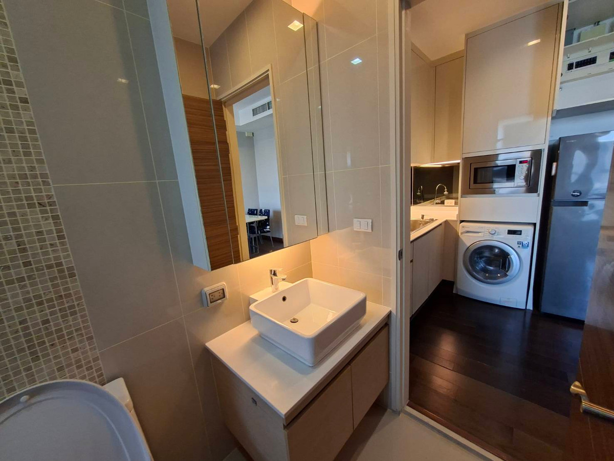 🍎 Q-Asoke : คิว อโศก 🍎