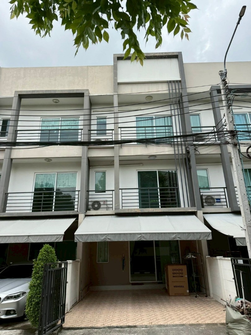❤️Townhome ให้เช่า Banklangmueng Sukhumvit 77 : ทาวน์โฮม โครงการบ้านกลางเมือง สุขุมวิท 77❤️