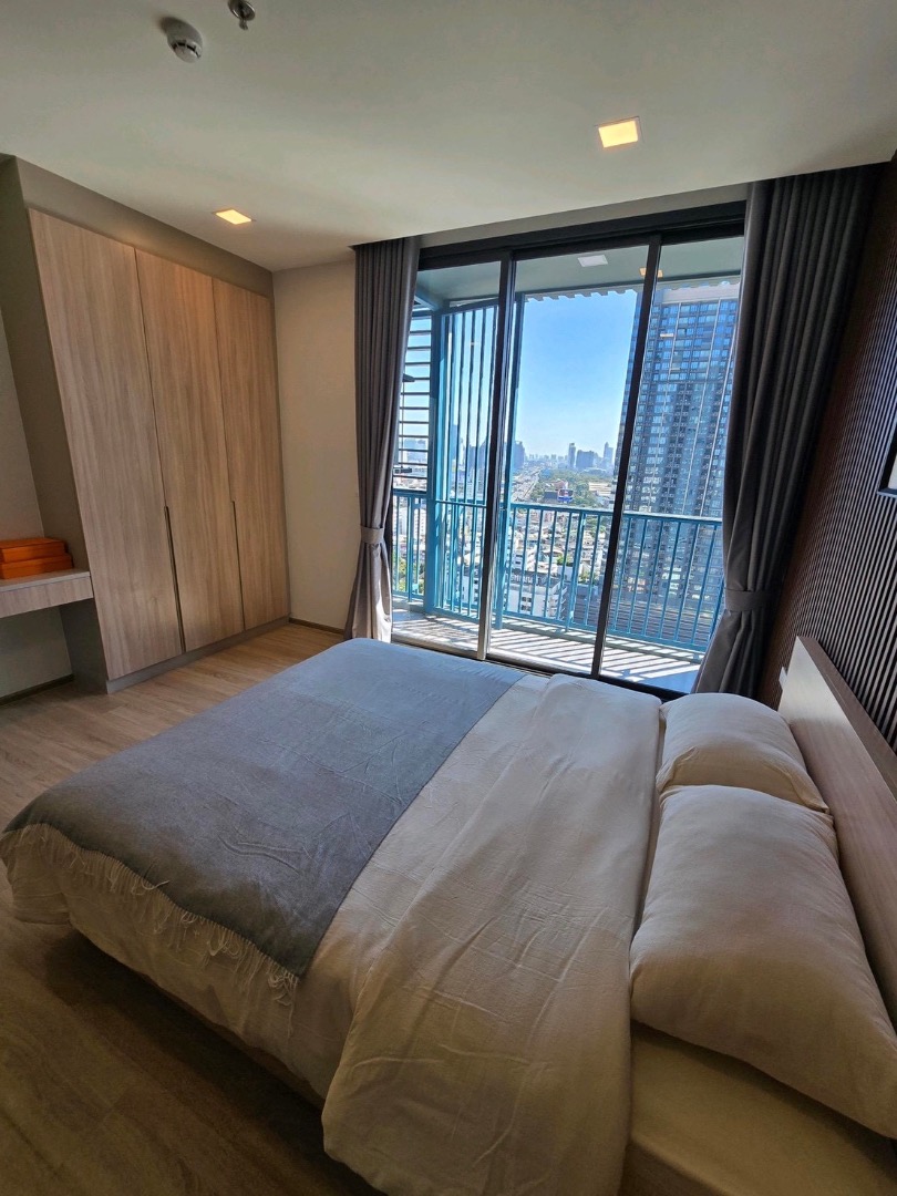 🌵 XT Phayathai : เอ็กซ์ที พญาไท 🌵 🚝 BTS Phayathai 