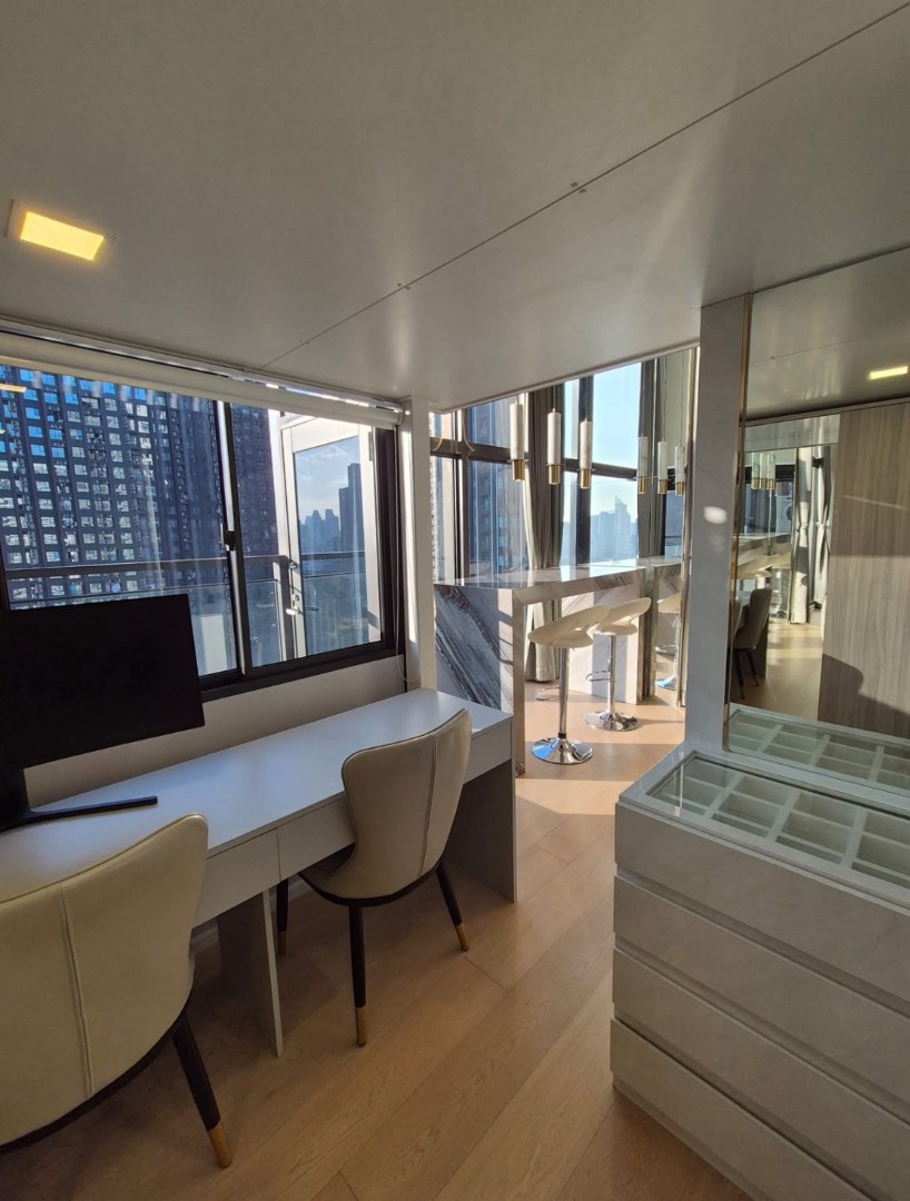 🌼Chewathai Residence Asoke : ชีวาทัย เรสซิเดนซ์ อโศก🌼