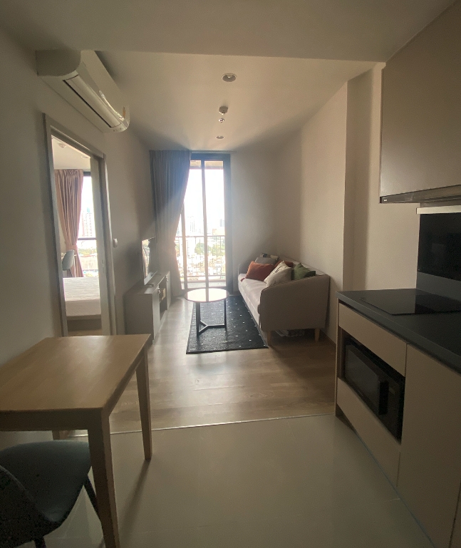 💛 Oka Haus Sukhumvit 36 : โอกะ เฮ้าส์ สุขุมวิท 36 💛