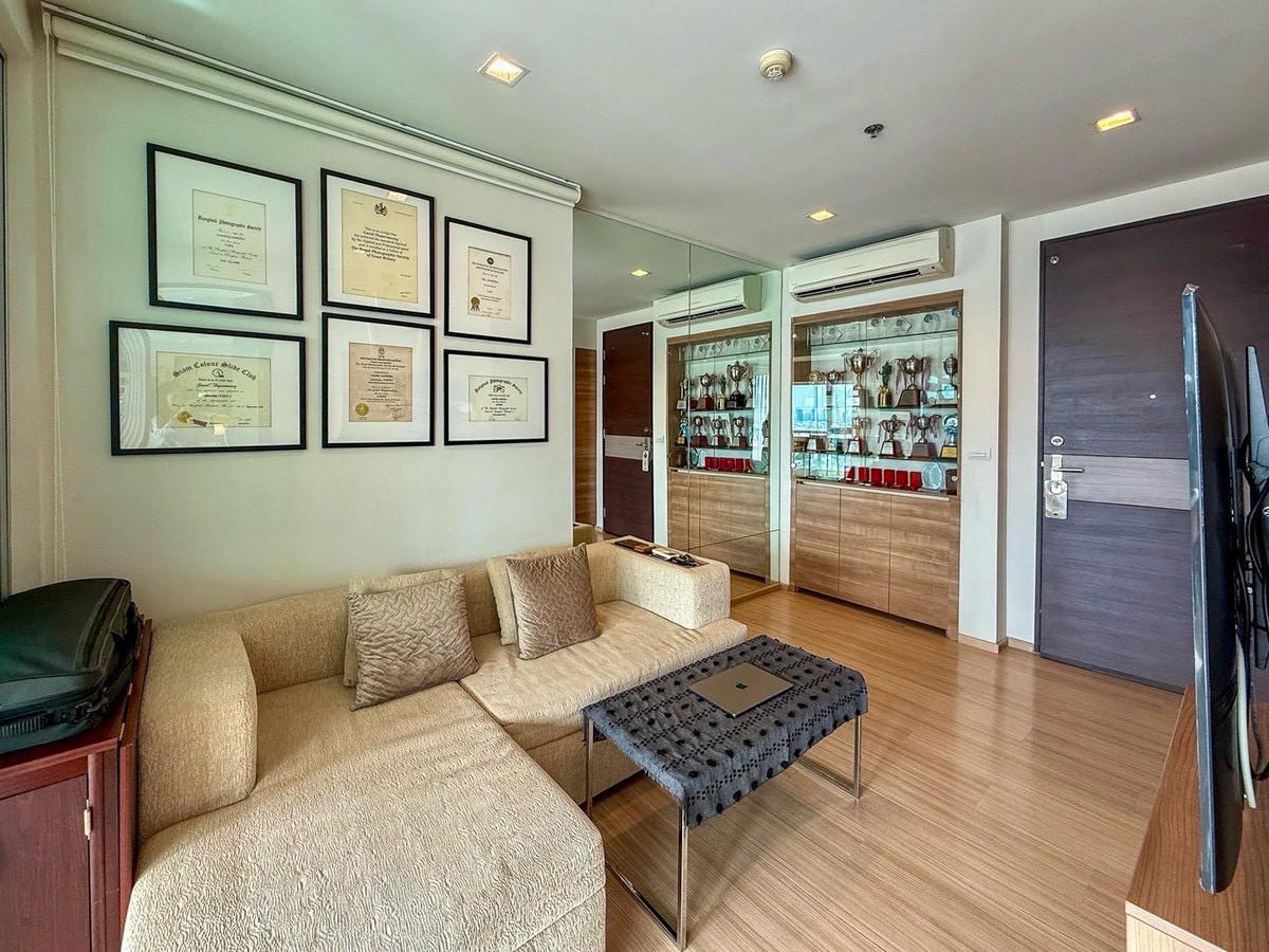 🍑 Rhythm Sathorn : รึทึ่ม สาทร 🍑