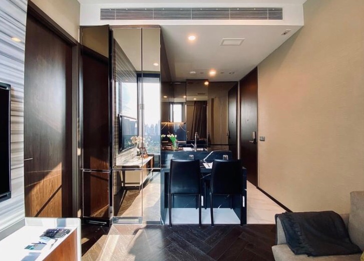 🍁Super luxury condominium For rent : The Esse Sukhumvit 36 🍁