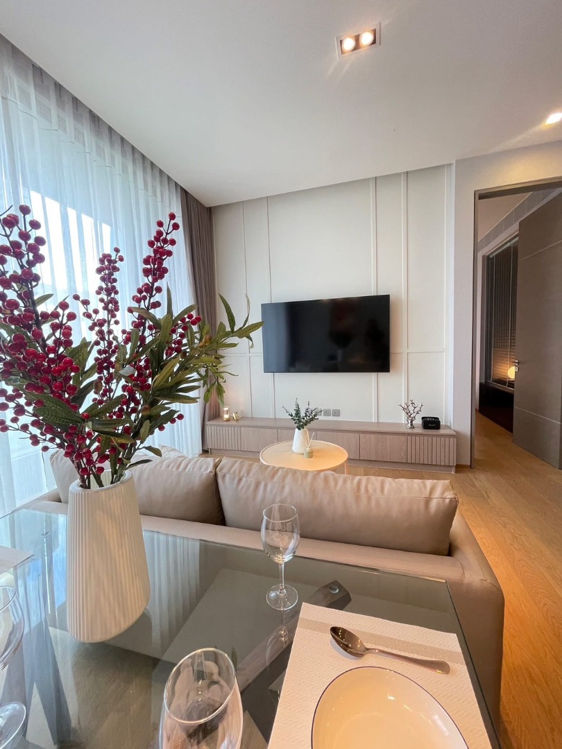 ✨Ultra Luxury For rent✨ 💥SALADAENG ONE : ศาลาแดง วัน💥