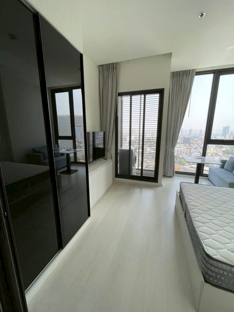 🍒 แมสซารีน รัชโยธิน : MAZARINE Ratchayothin 🍒