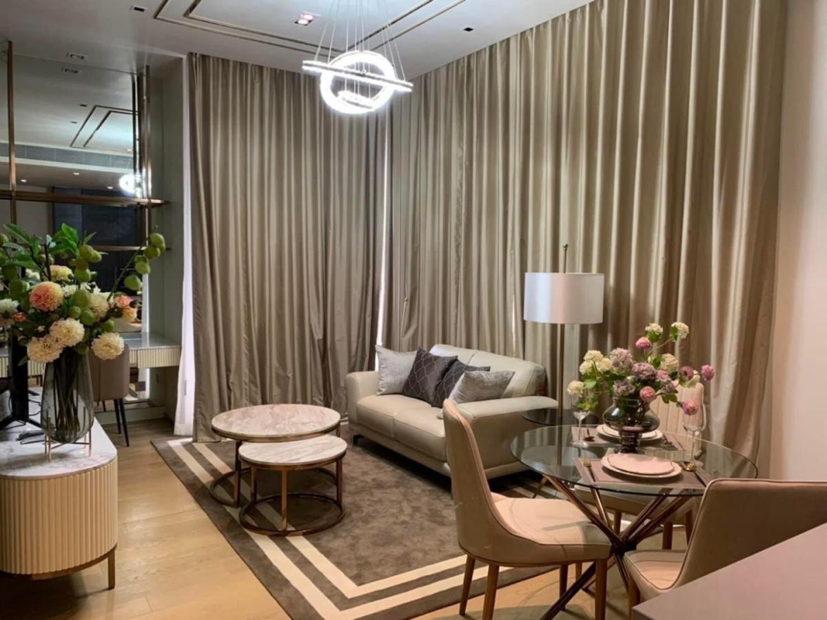 💚 Super Luxury Condo For rent : 28 Chidlom