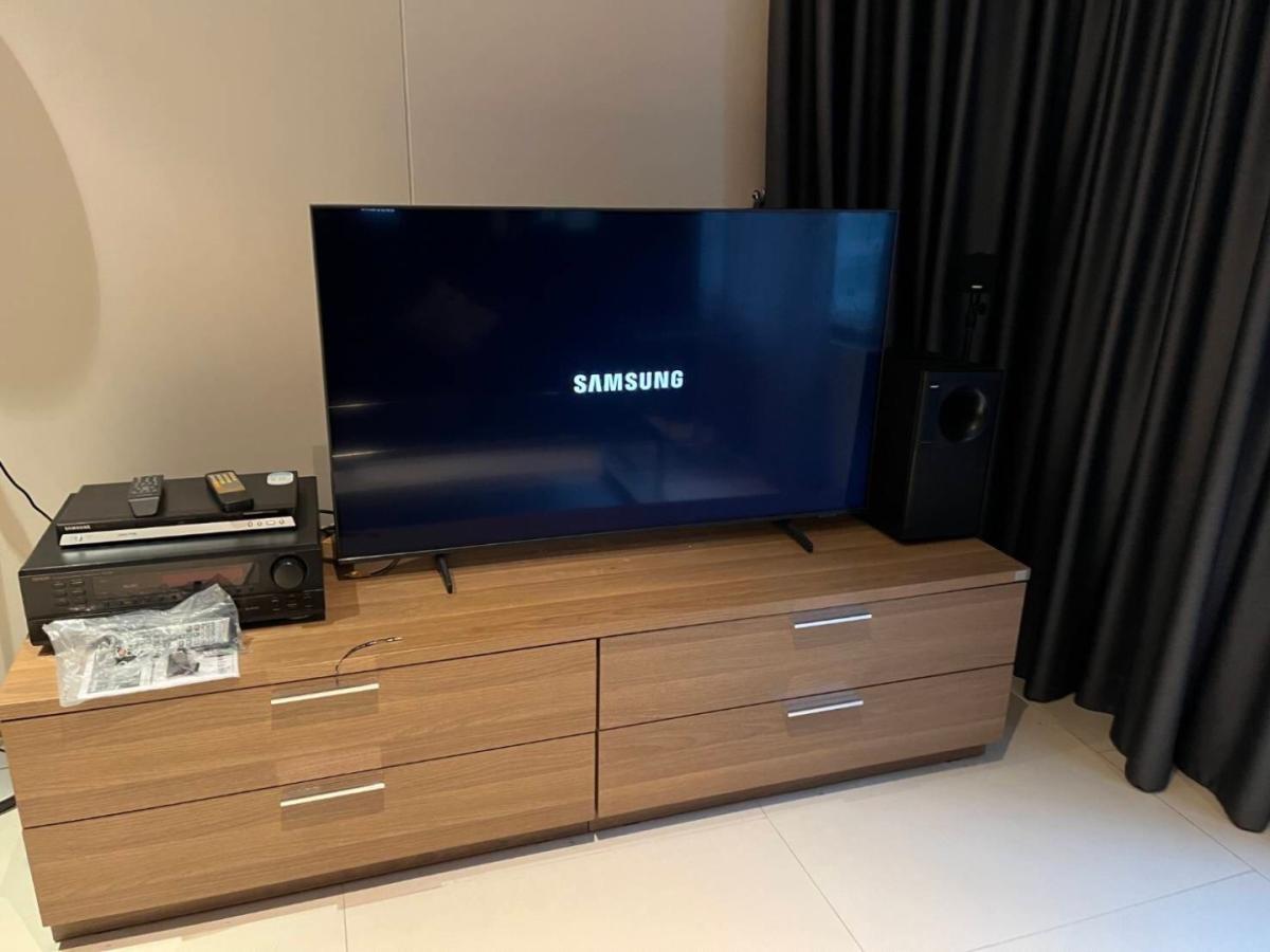 ✨ Luxury Class Condo For rent : The Emporio Place 