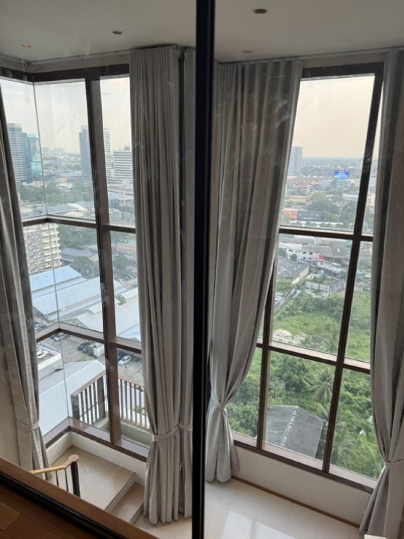 🎈 Luxury Condo For Rent : THE EMPORIO PLACE