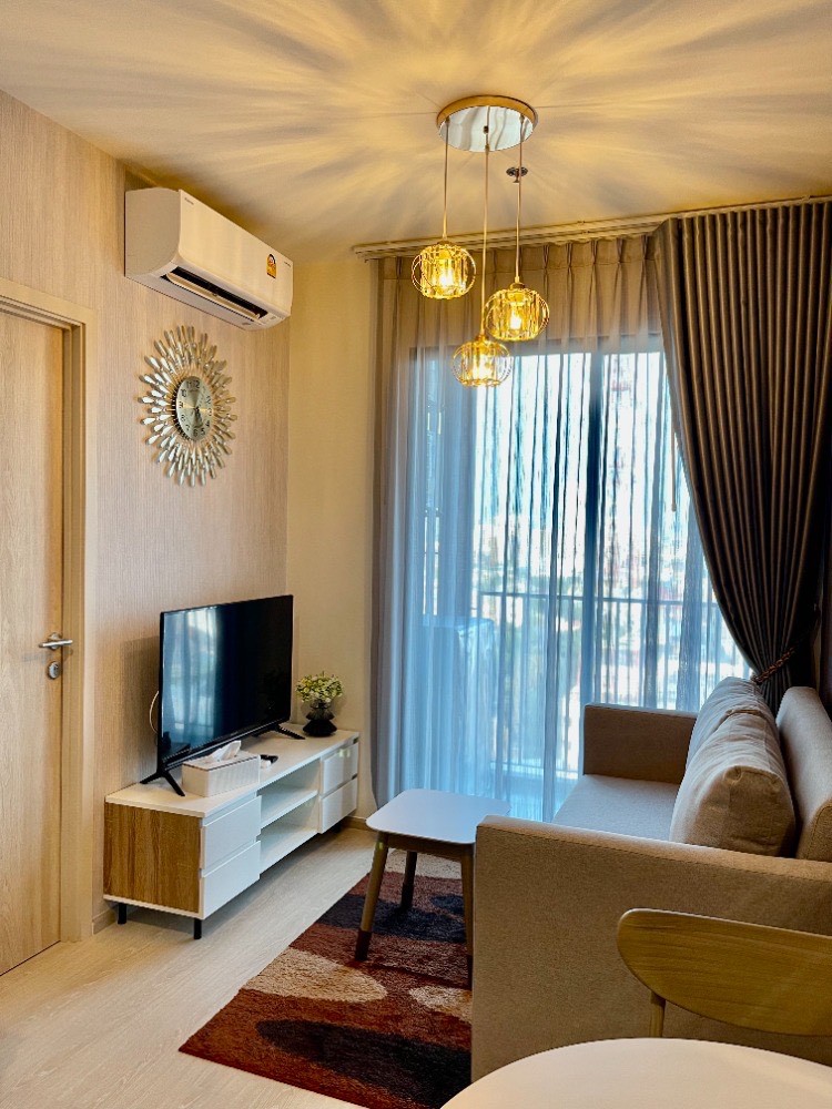 🧡NUE Noble Fai Chai-Wang Lang : นิว โนเบิล ไฟฉาย-วังหลัง🧡