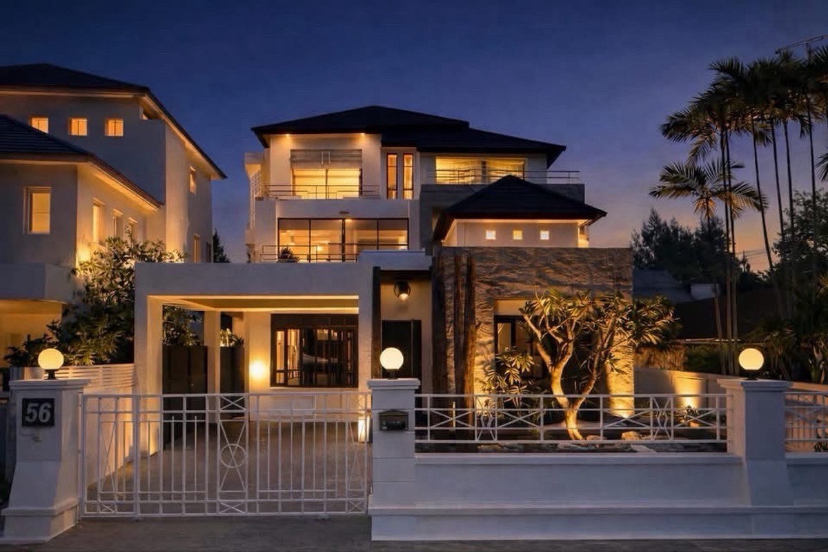 ✨𝐋𝐮𝐱𝐮𝐫𝐲 𝐒𝐢𝐧𝐠𝐥𝐞 𝐇𝐨𝐮𝐬𝐞 : 3-story detached house for rent near The Nine Towers Rama 9 