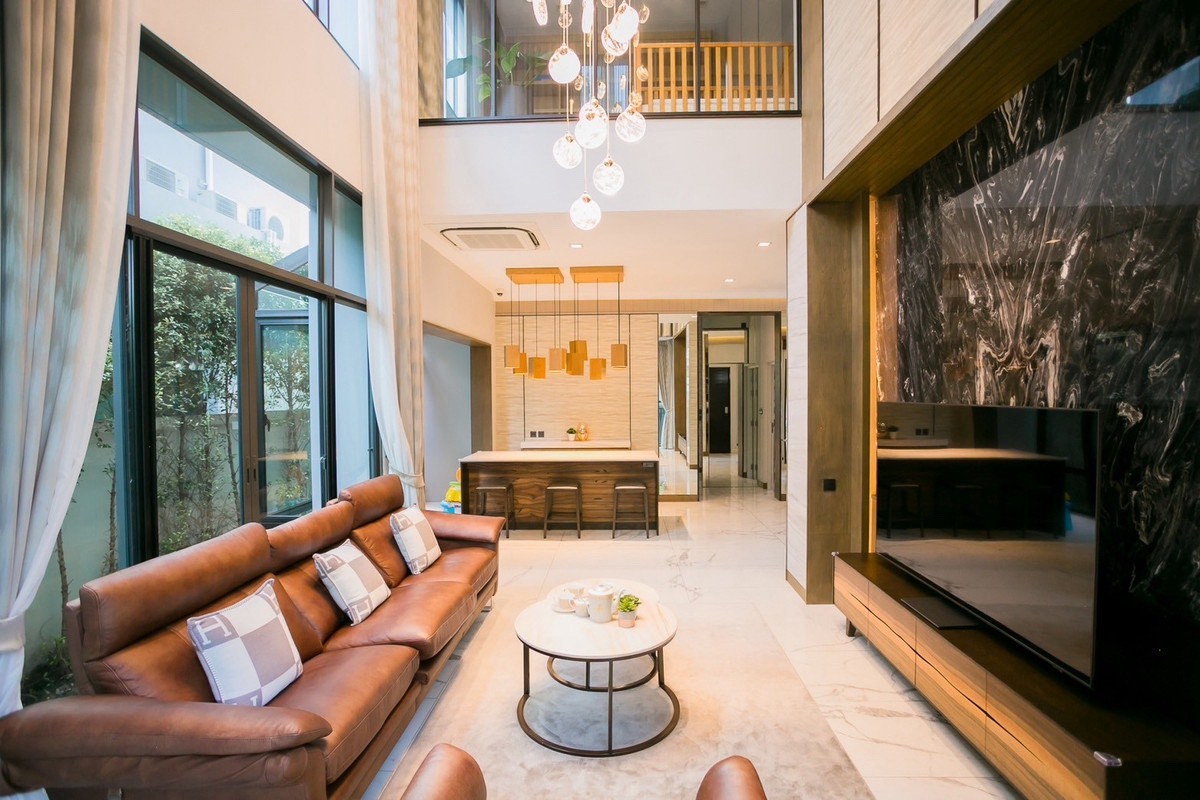 🧡𝐋𝐮𝐱𝐮𝐫𝐲 𝐒𝐢𝐧𝐠𝐥𝐞 𝐇𝐨𝐮𝐬𝐞 : บ้านเดี่ยว Gentry Ekkamai-Ladprao 