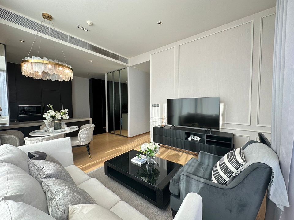 💜Super Luxury Condo For rent : 28 Chidlom