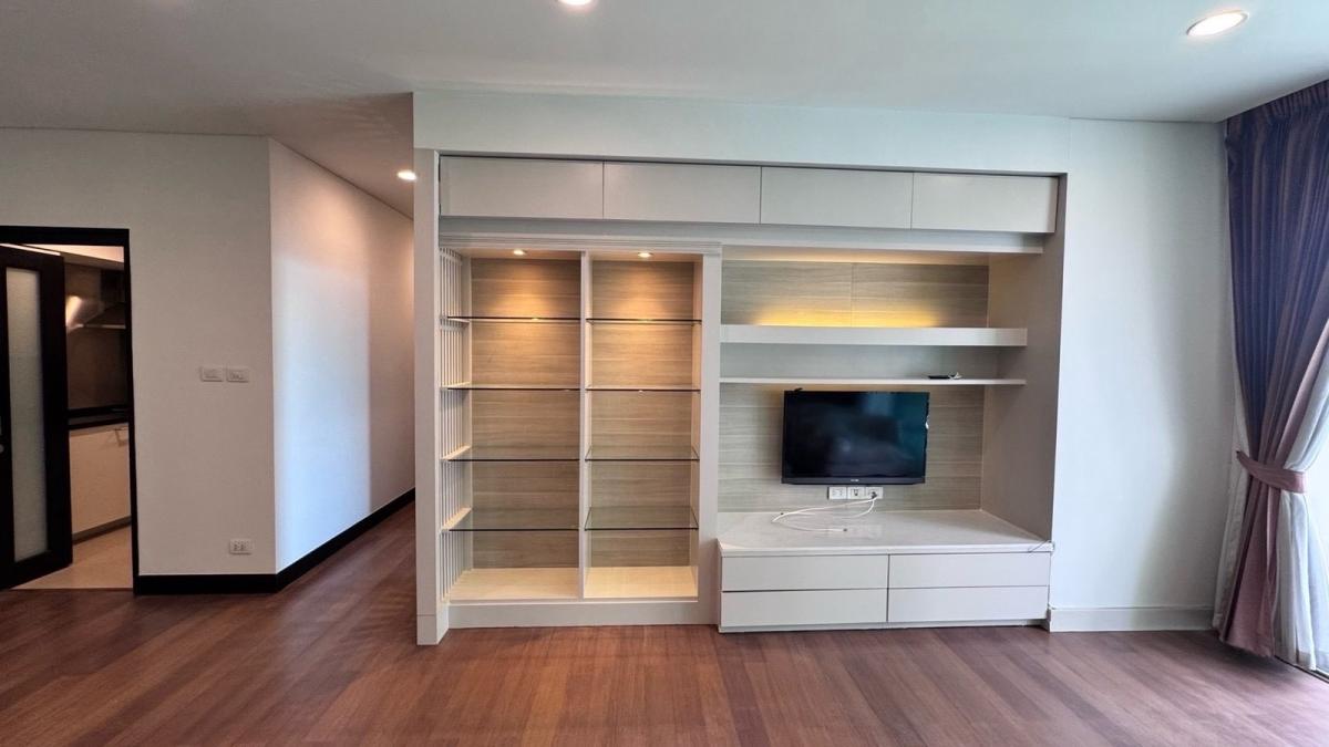 ✨Super Luxury Class Condo For rent : The Park Chidlom ✨ 