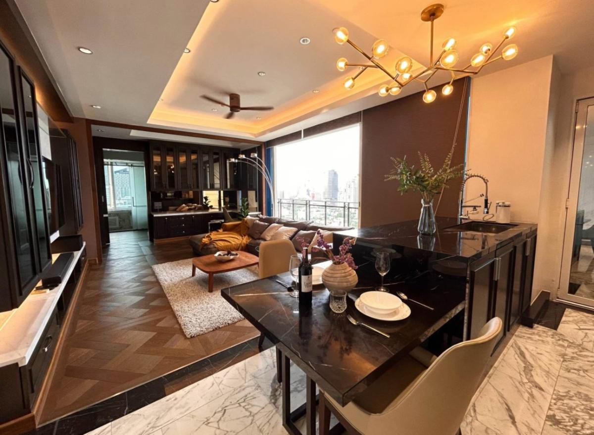 ✨ Luxury Class Condo For rent : Royce Private Residences - Sukhumvit 31 ✨
