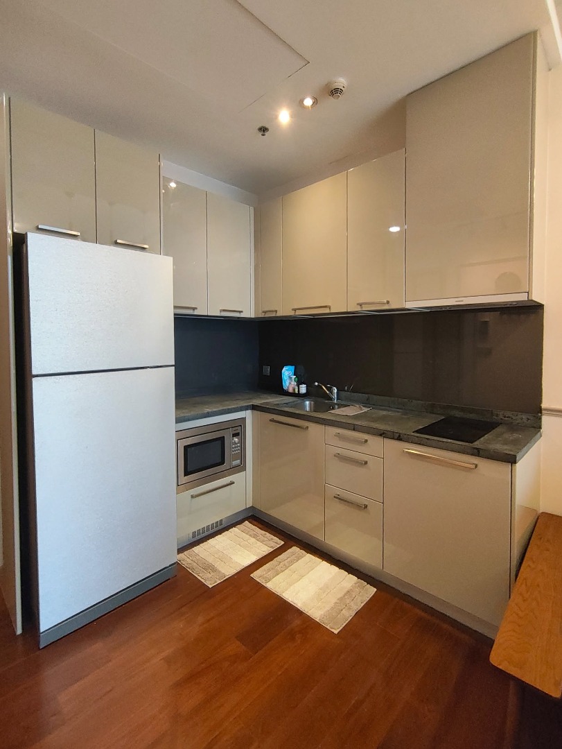 ✨Luxury Condo For Rent : QUATTRO BY SANSIRI✨