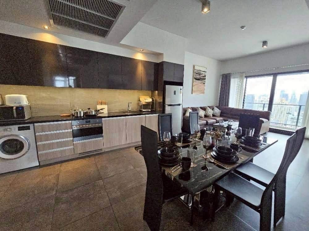 🌺The Lofts Asoke : เดอะ ลอฟท์ อโศก🌺 🚝 Close to BTS asoke , MRT petchaburi