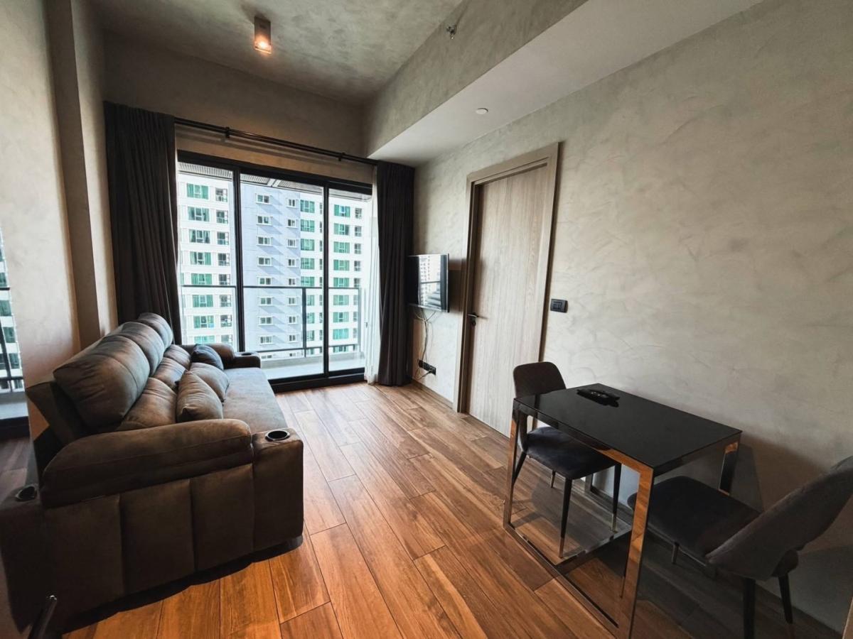 🌺The Lofts Asoke : เดอะ ลอฟท์ อโศก🌺